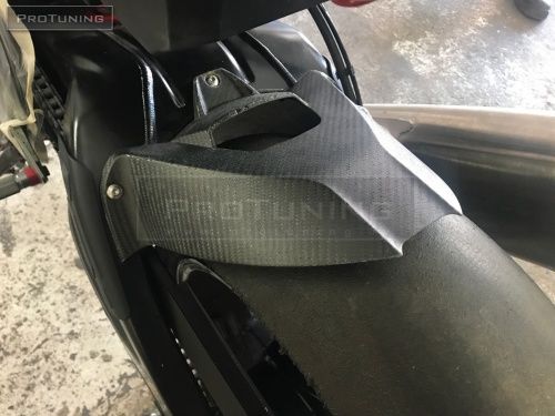 Uncategorised S1000RR Rear wheel cover CARBON