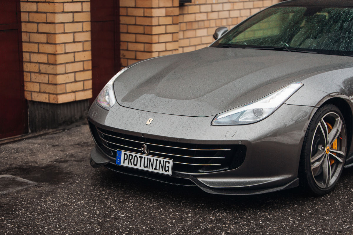 Ferrari GTC4 Lusso (2016 – 2020) CARBON Performance Aero сплиттер для Ferrari GTC4 Lusso