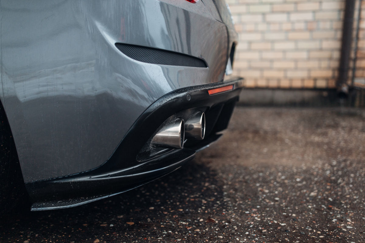 Ferrari GTC4 Lusso (2016 - 2020) CARBON P-Performance Aero diffuser extension for Ferrari GTC4 Lusso