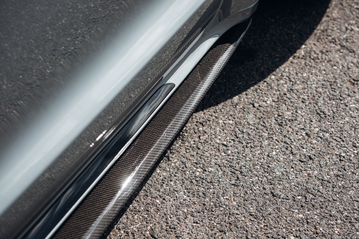 Porsche Taycan PreFacelift (2019 - 2023) CARBON P-Performance Aero sideskirt blades for Porsche Taycan