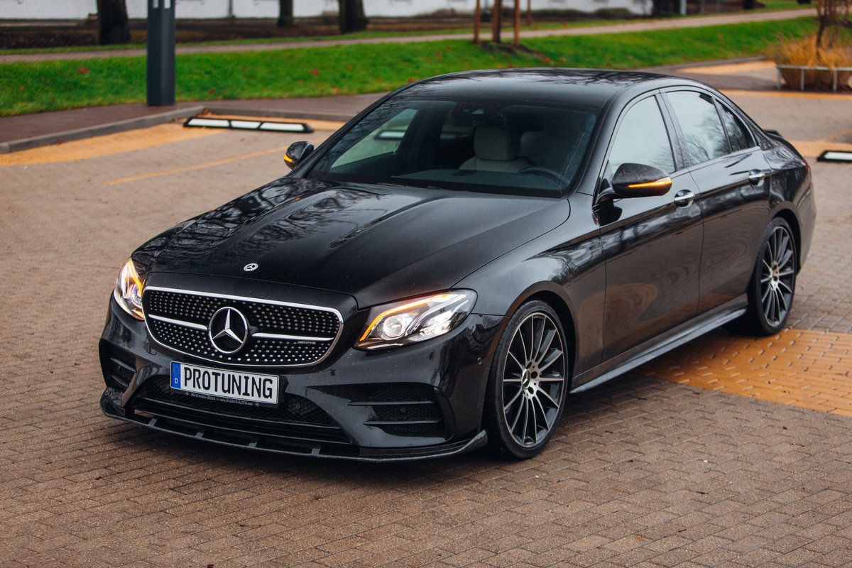 E Class W213 Mercedes Benz Forged Carbon P-Performance Sliekšņi priekš Mercedes W213 / S213 AMG E43 E53