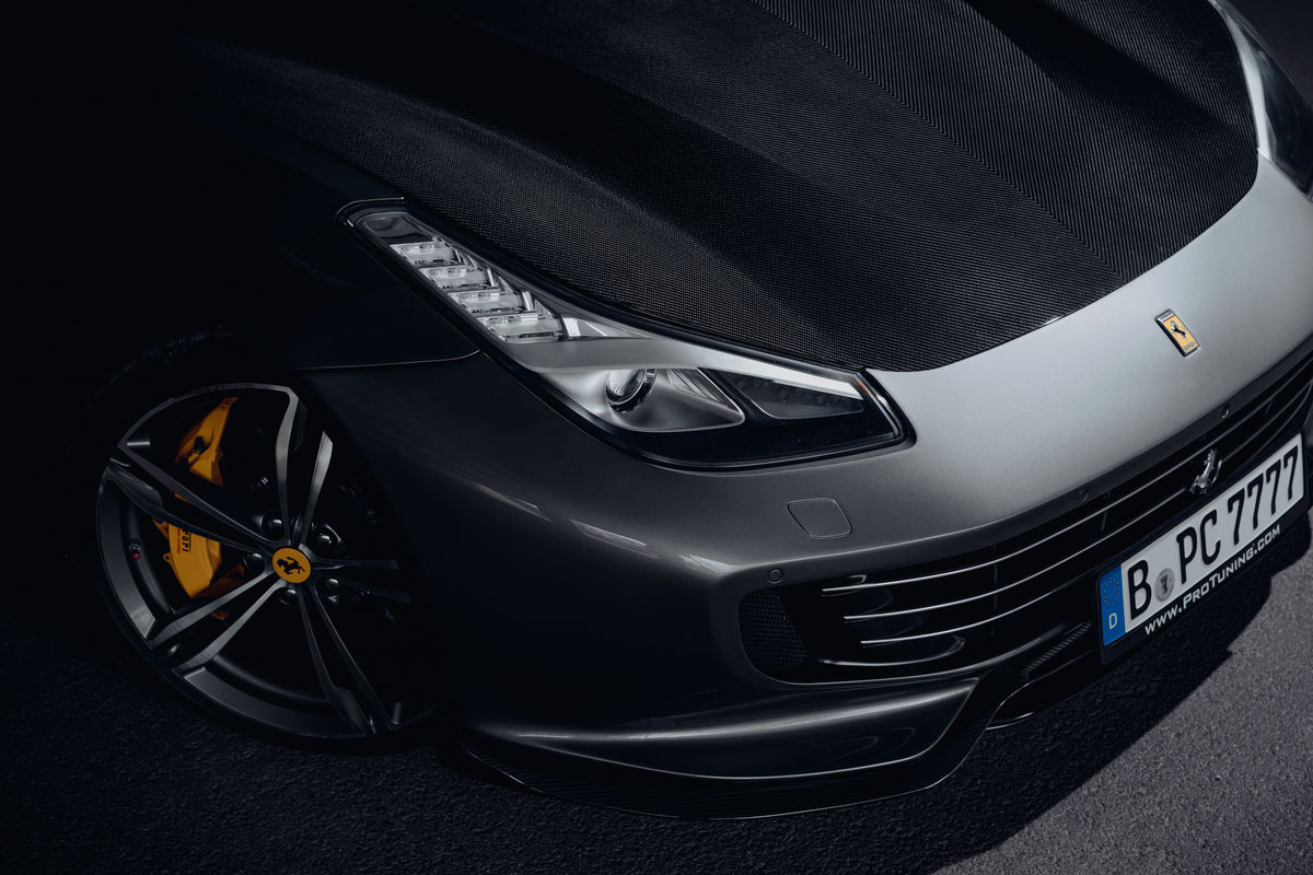 Ferrari GTC4 Lusso (2016 – 2020) CARBON Performance Aero капот для Ferrari GTC4Lusso