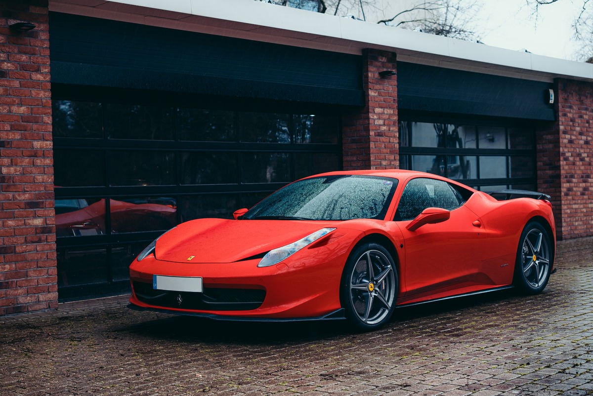 458 (2009 – 2015) Ferrari CARBON Performance Aero сплиттер для Ferrari 458 Italia/Spider