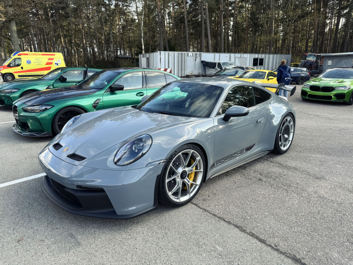 992 (2019 – …) Porsche Aerodynamic aizm.ritenu uzlikas priekš Porsche 992 GT3