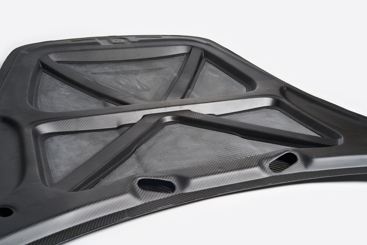 Carrera 991 (911) (2012 - 2019) Porsche CARBON Performance Aero hood for Porsche 991 / 718