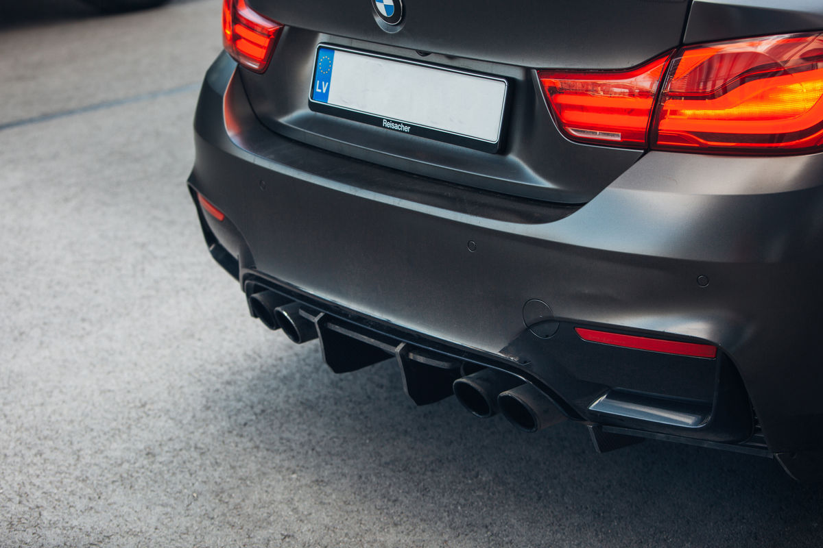 Uncategorised P-Performance Carbon Rear Bumper diffuser addon with ribs / fins For BMW M4 F82 F83