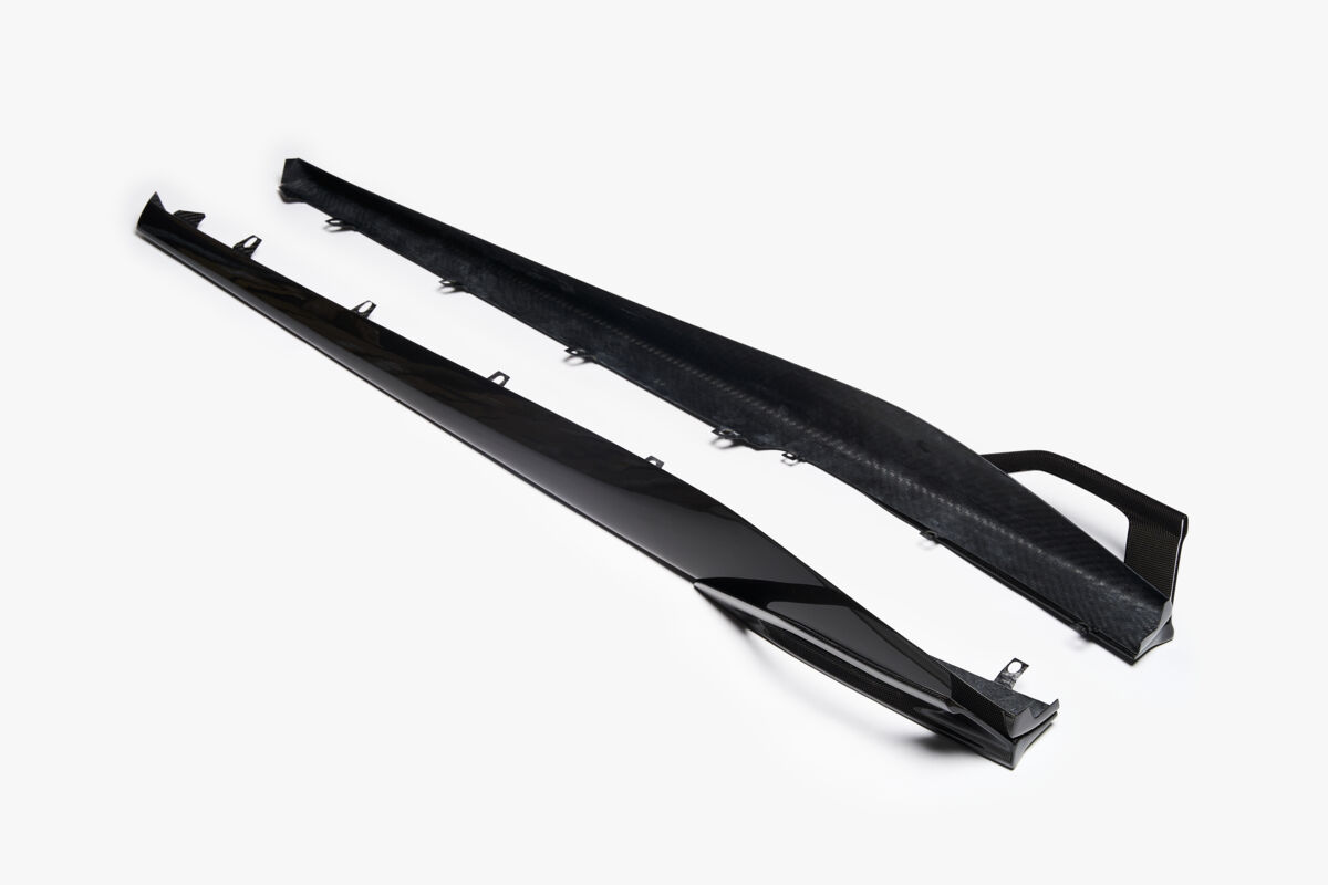 296 (2021 - 2028) Ferrari CARBON Performance Aero sideskirt spoiler set for Ferrari 296